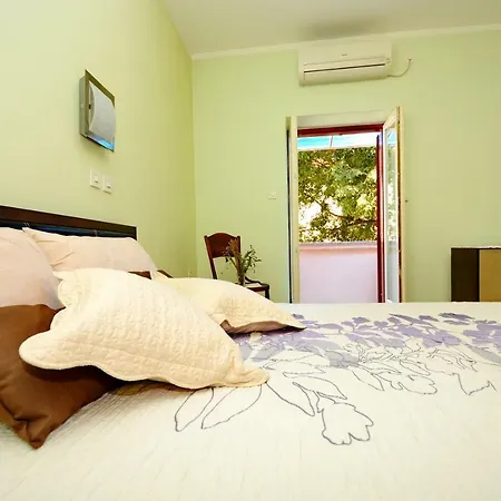 Martina Apartment *